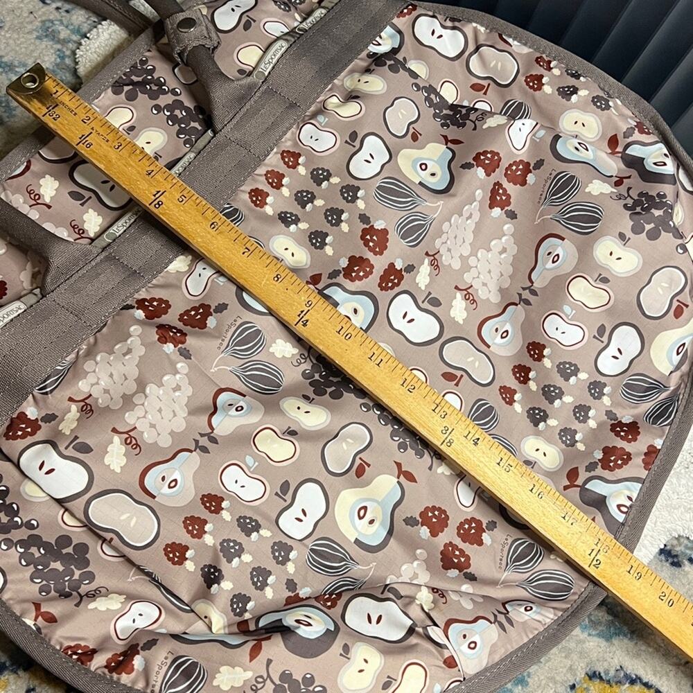 • - Picture 9 of 16